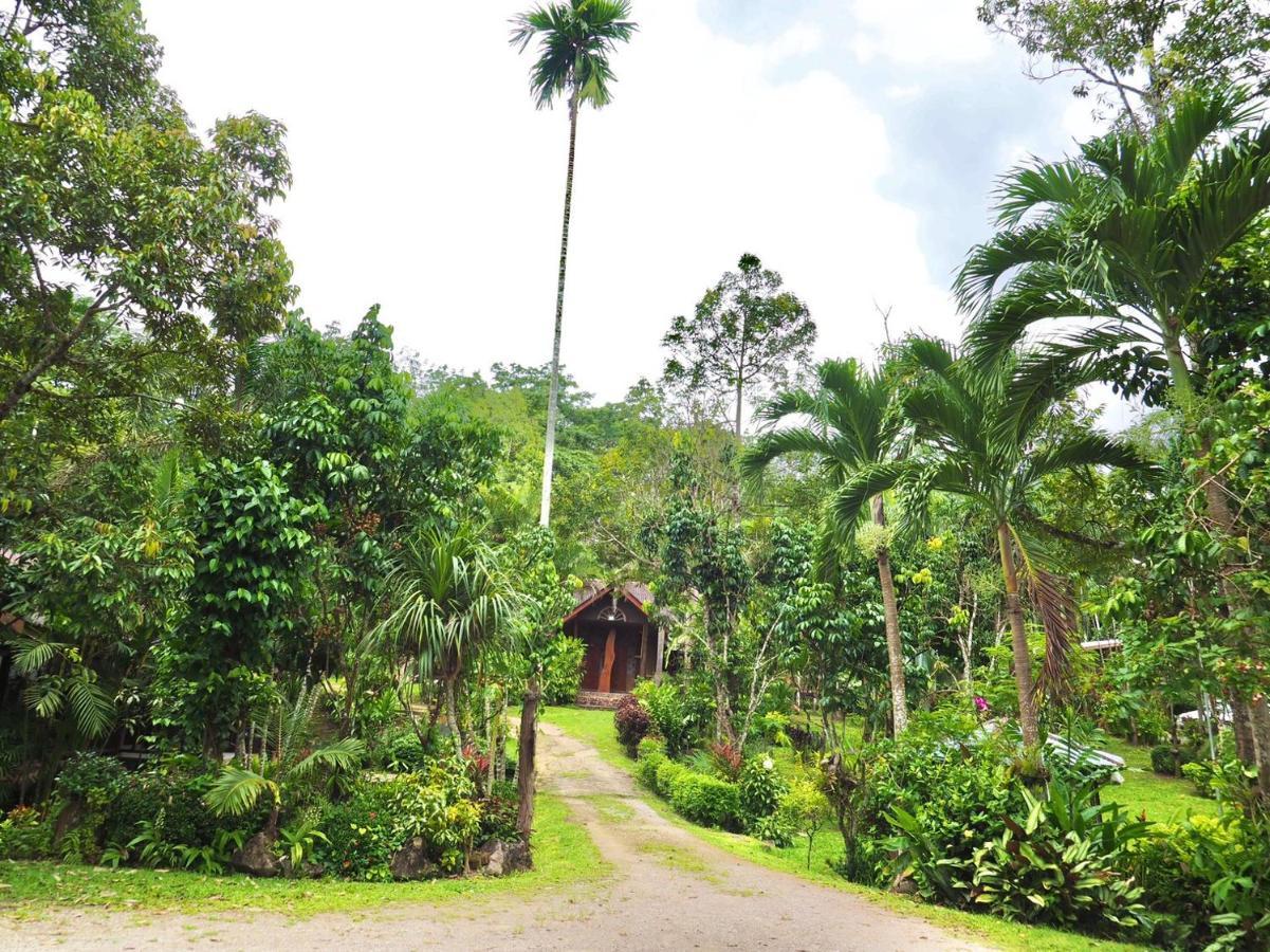 Baan Pak Rim Kuaen Resort Ban Chieo Ko Bagian luar foto
